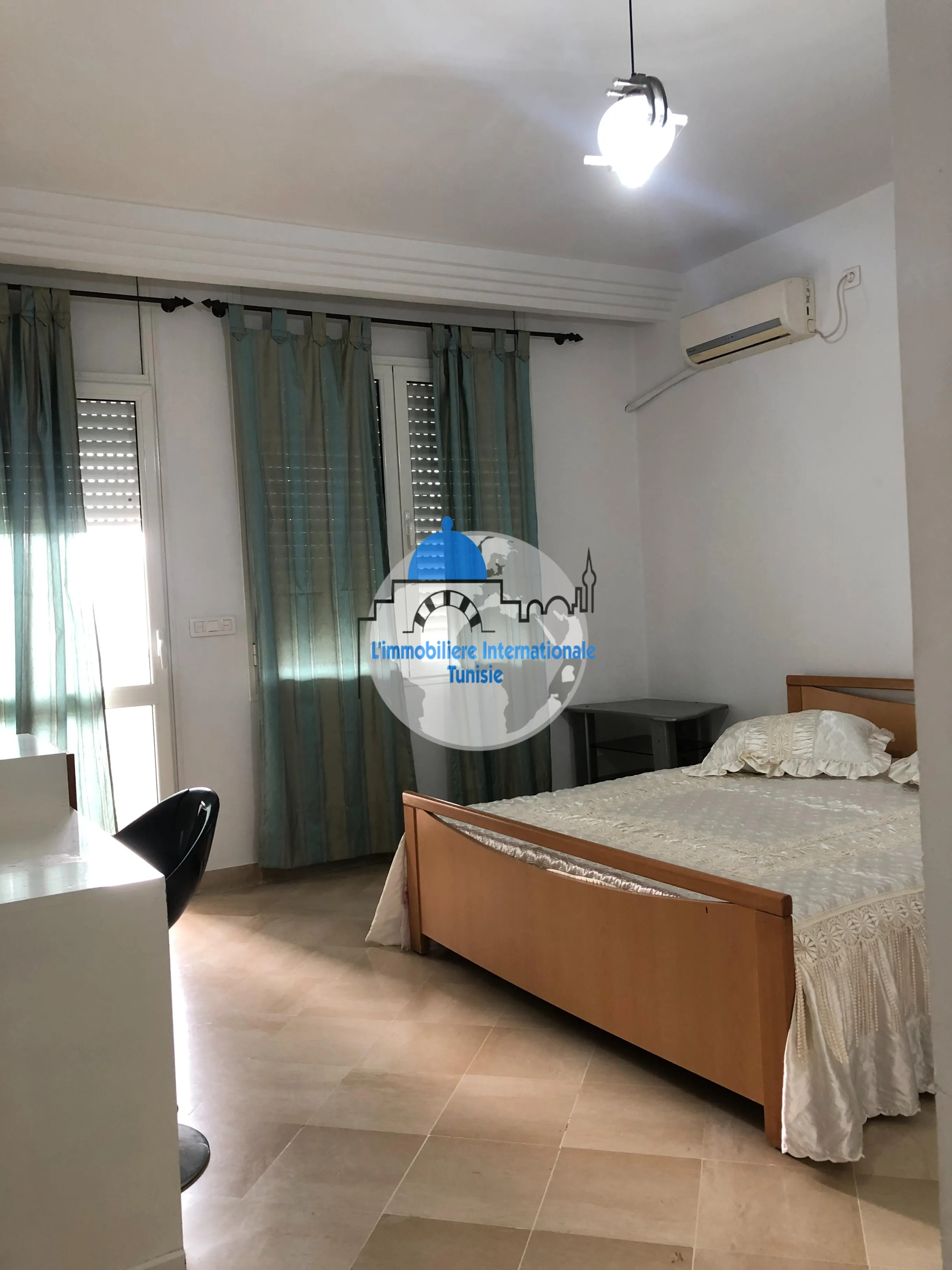 Appartement S+3 avec vue mer à louer - près de l'hôtel Riadh Palms  