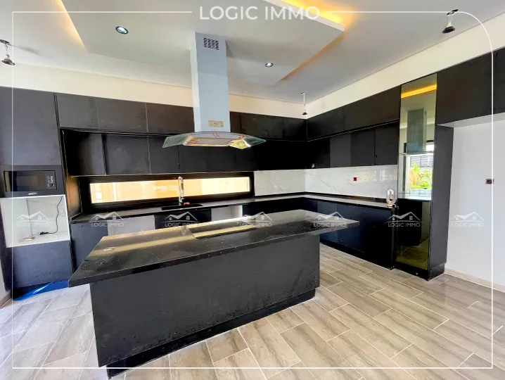 A vendre une Villa plain-pied s+3 en cours de finition située à basatine hammamet