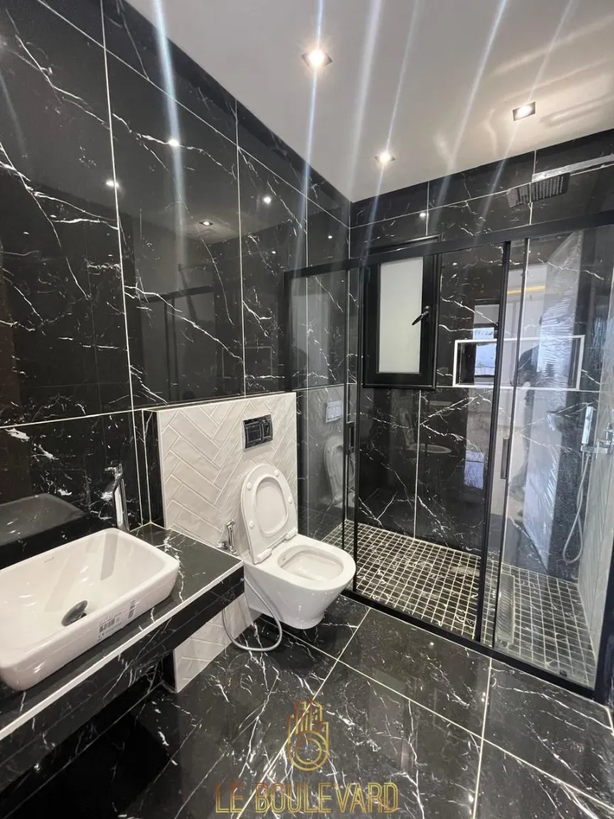 A Vendre Villa Triplex Haut Standing Avec Piscine à Hammamet Nord 