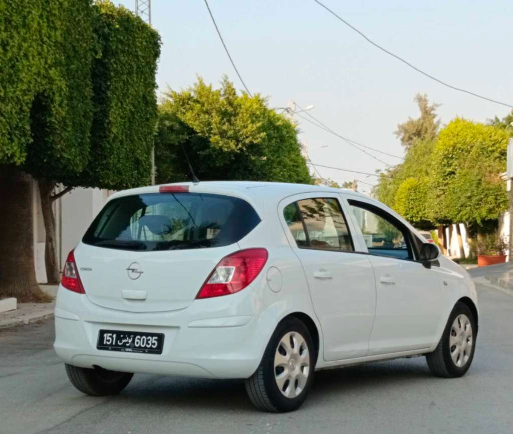 đ opel corsa â 4 cylinder â 1 Ăšre main