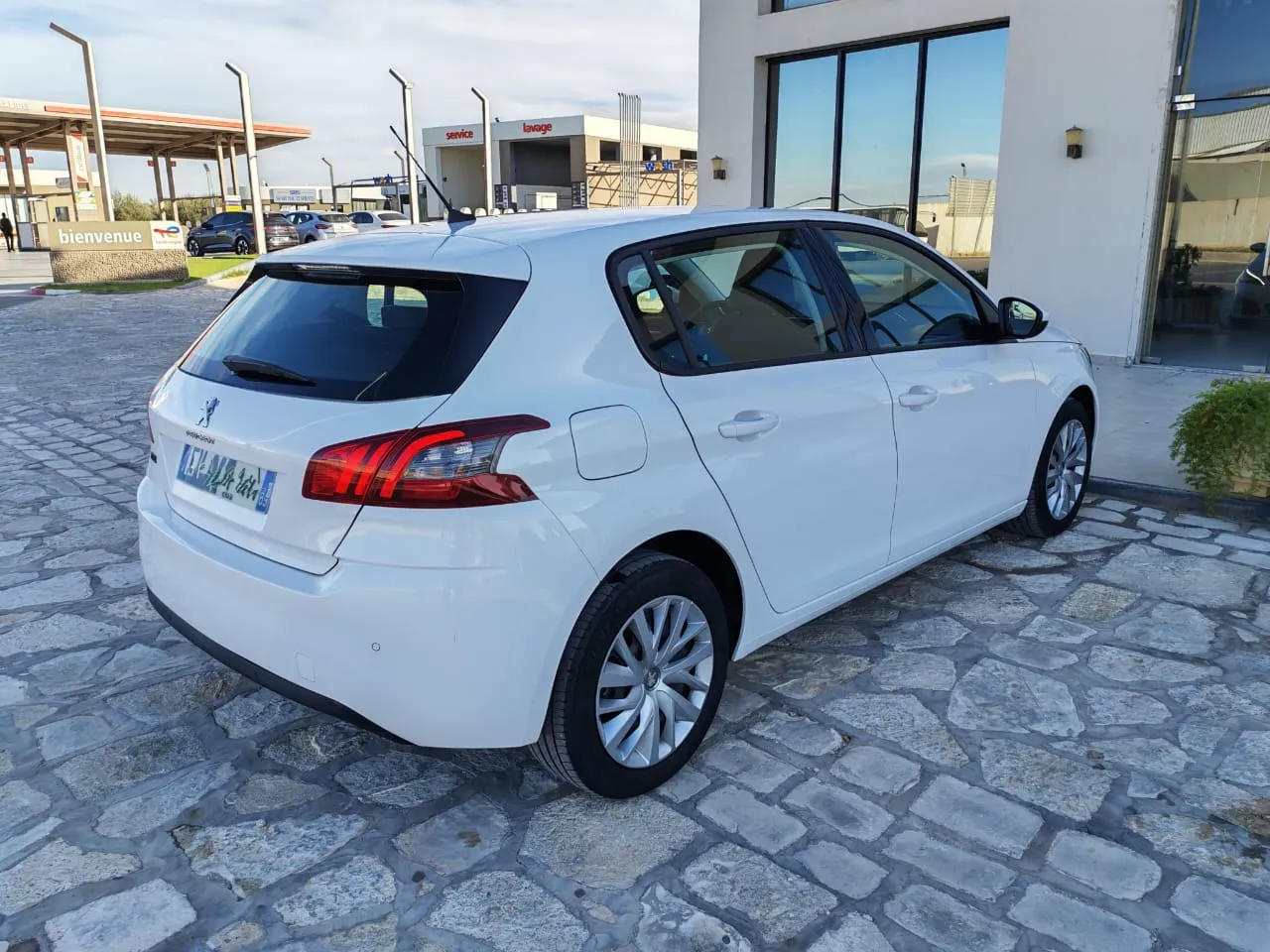 Peugeot 308 ehdi importé fin seti