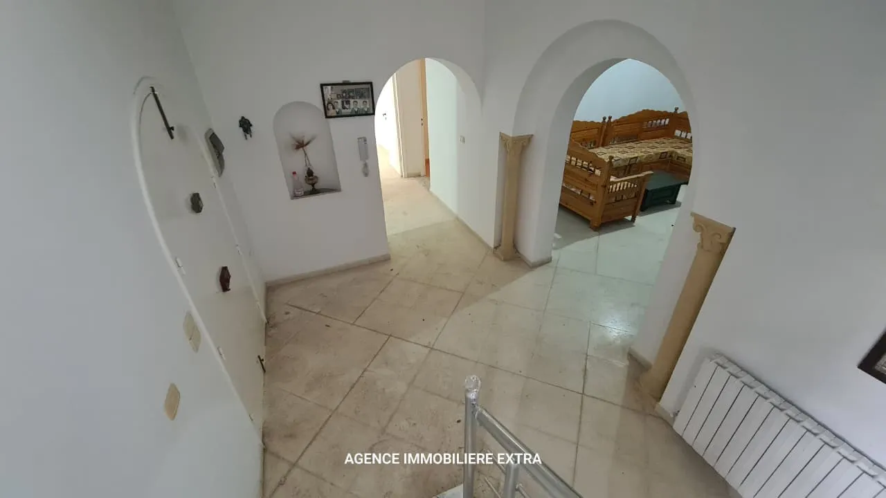 À Vendre : Superbe Villa à Hammamet, Quartier Olympia