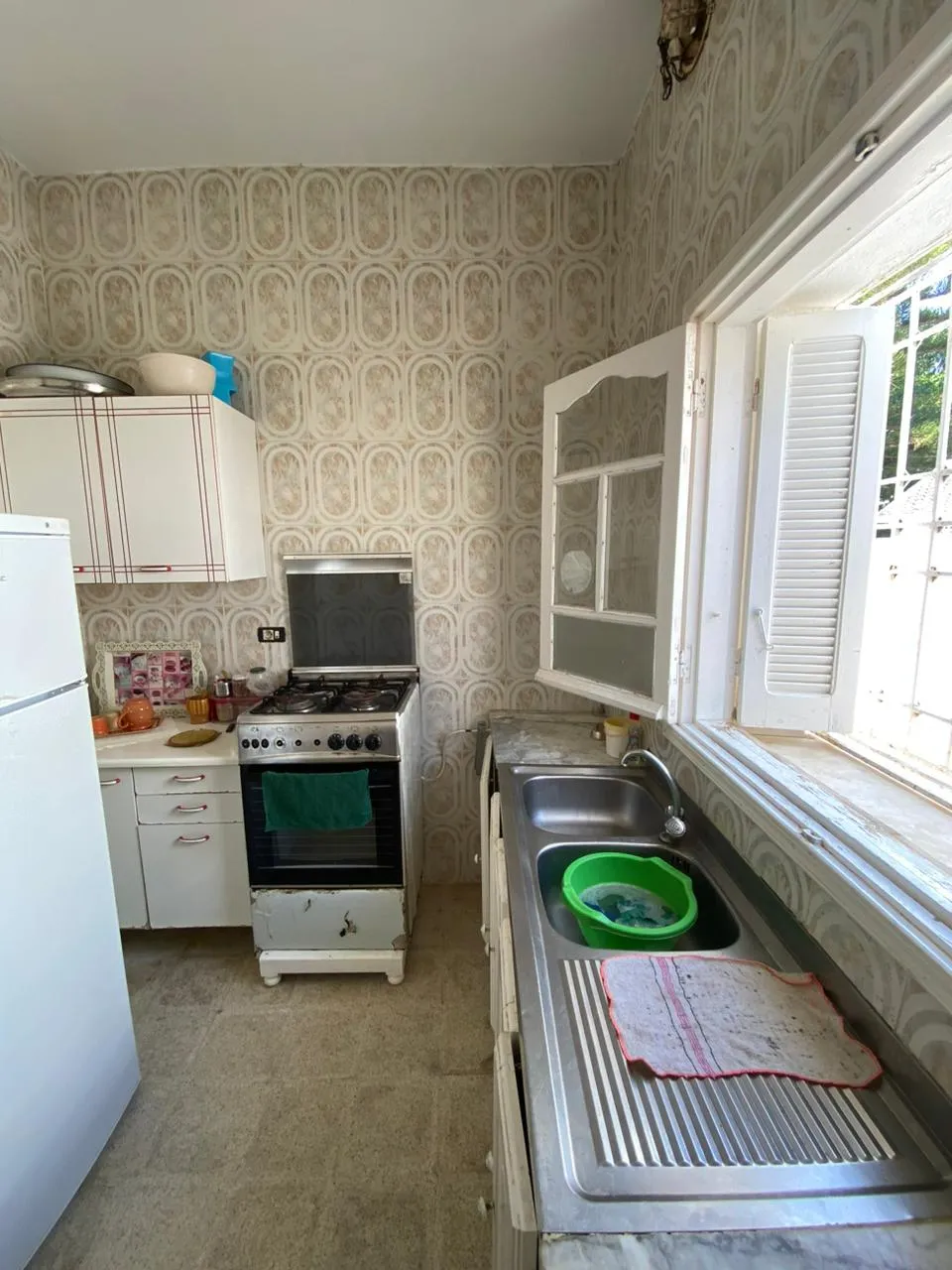 Location pour vacances S+2 avec parking et 2 mins à pieds tend vers les plages (petit-paris,El Fateha)