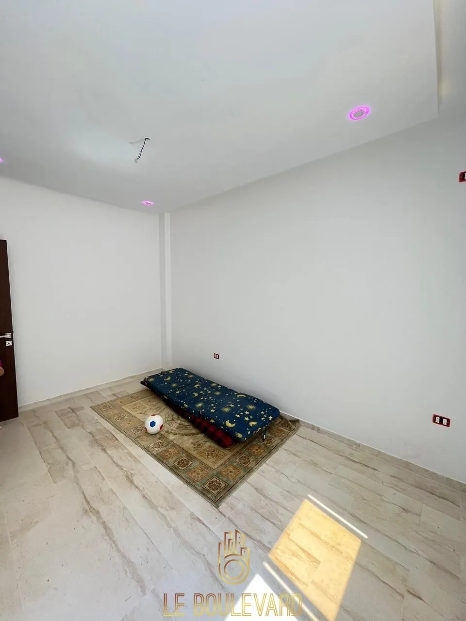 A Louer Appartement S+2 haut standing au rez-de-chaussée situé à AFH Mrezge, Nabeul 