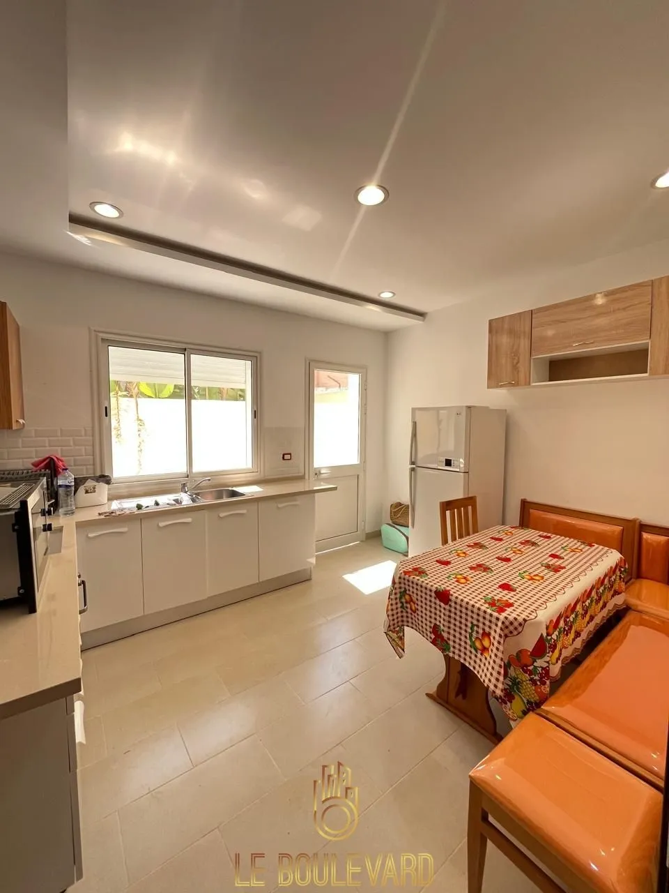 A Louer Appartement S+2 haut standing au rez-de-chaussée situé à AFH Mrezge, Nabeul 