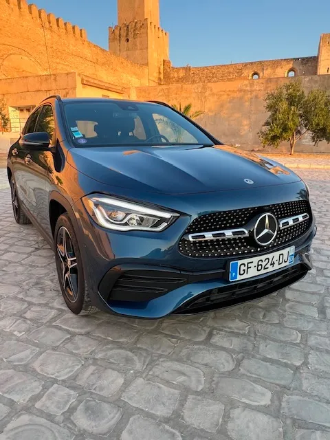 Mercedes GLA 250 E 8G-DCT