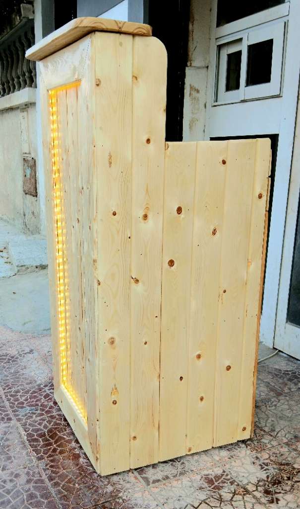 Caisse en bois naturel 