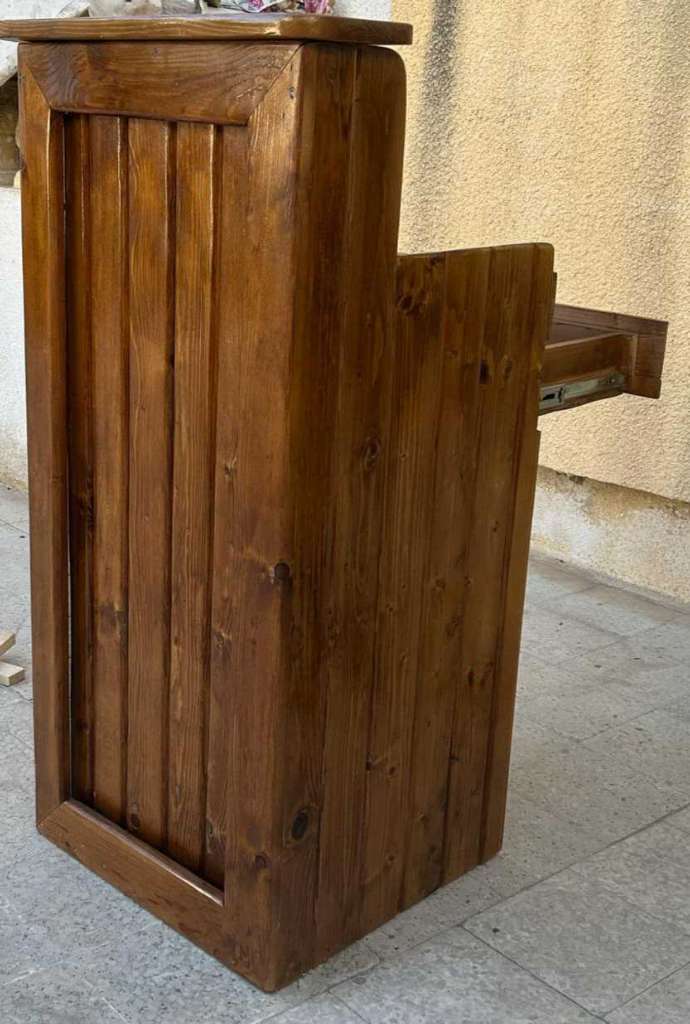 Caisse en bois naturel 