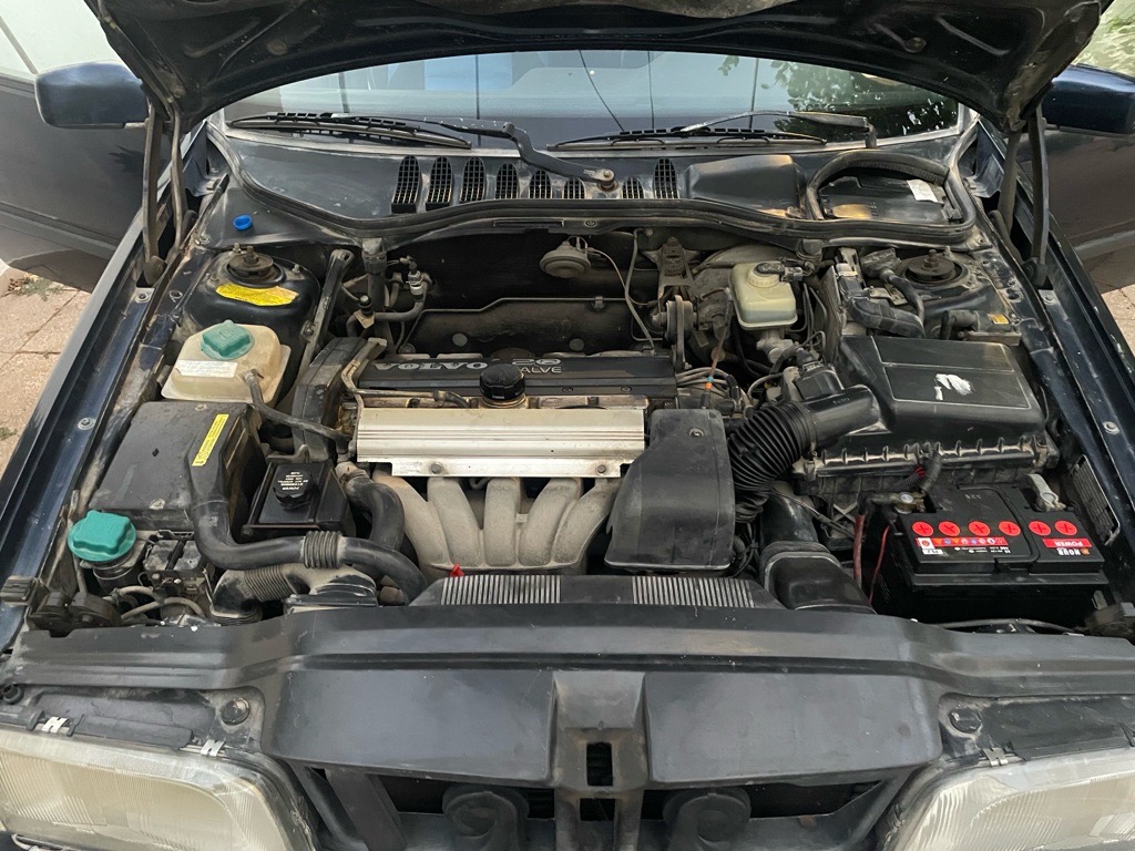 Volvo 850 GLT