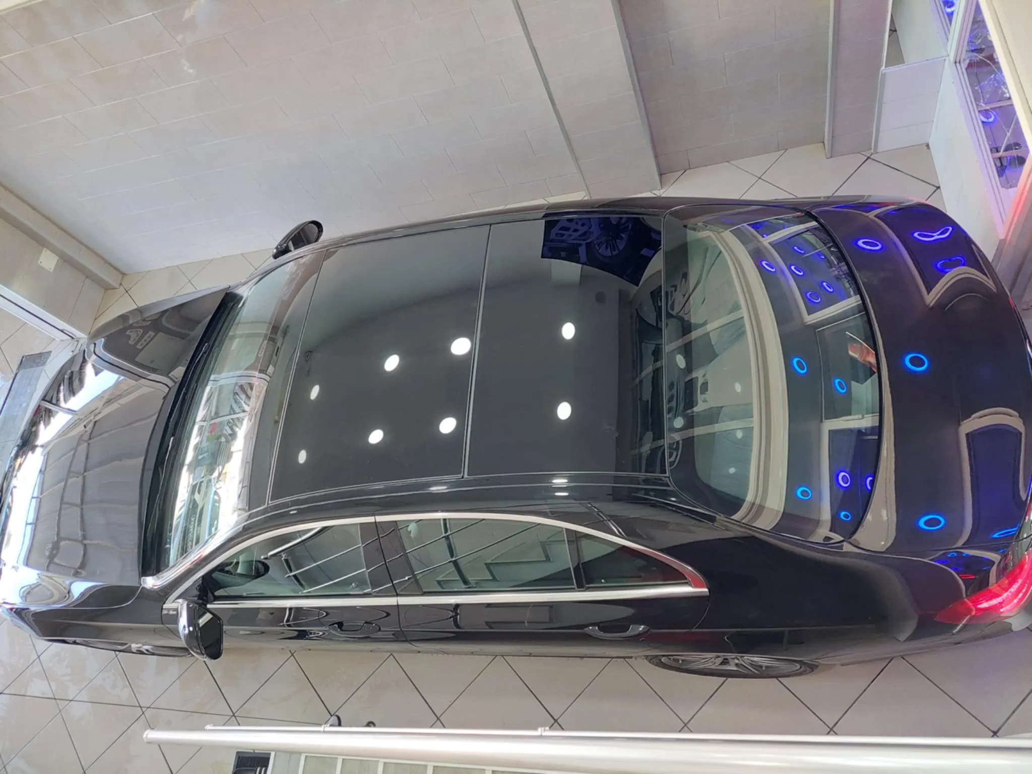 Mercedes-Benz E180 - Tel 98479647 