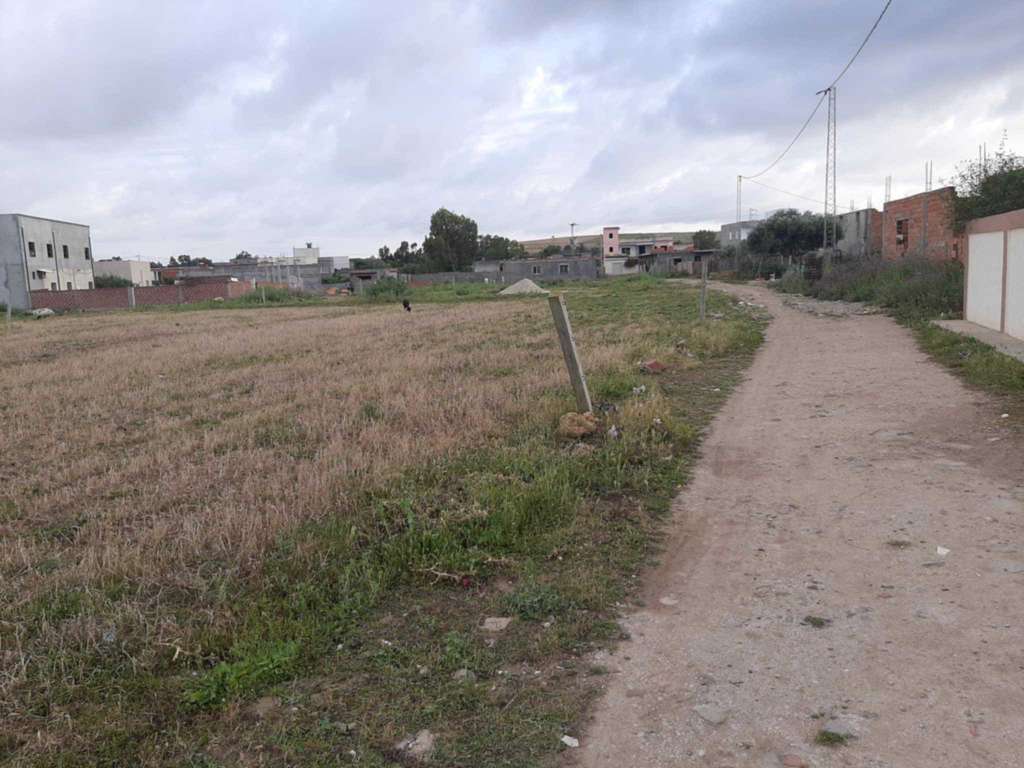 Terrain à vendre- أرض للبيع