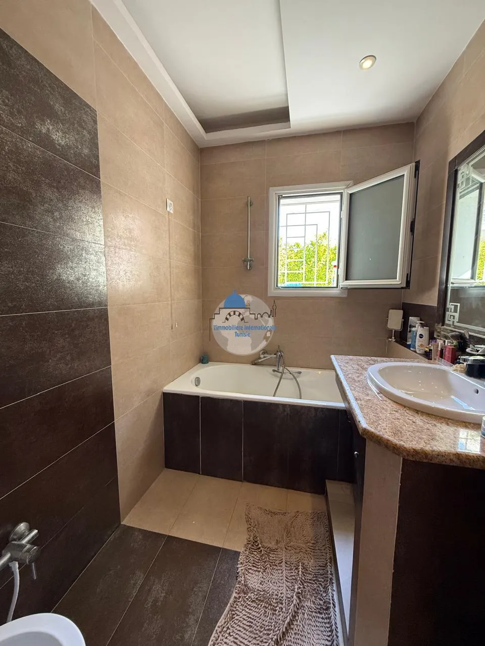 À 𝗩𝗲𝗻𝗱𝗿𝗲 villa S+3 à 𝗛𝗮𝗺𝗺𝗮𝗺 𝗦𝗼𝘂𝘀𝘀𝗲