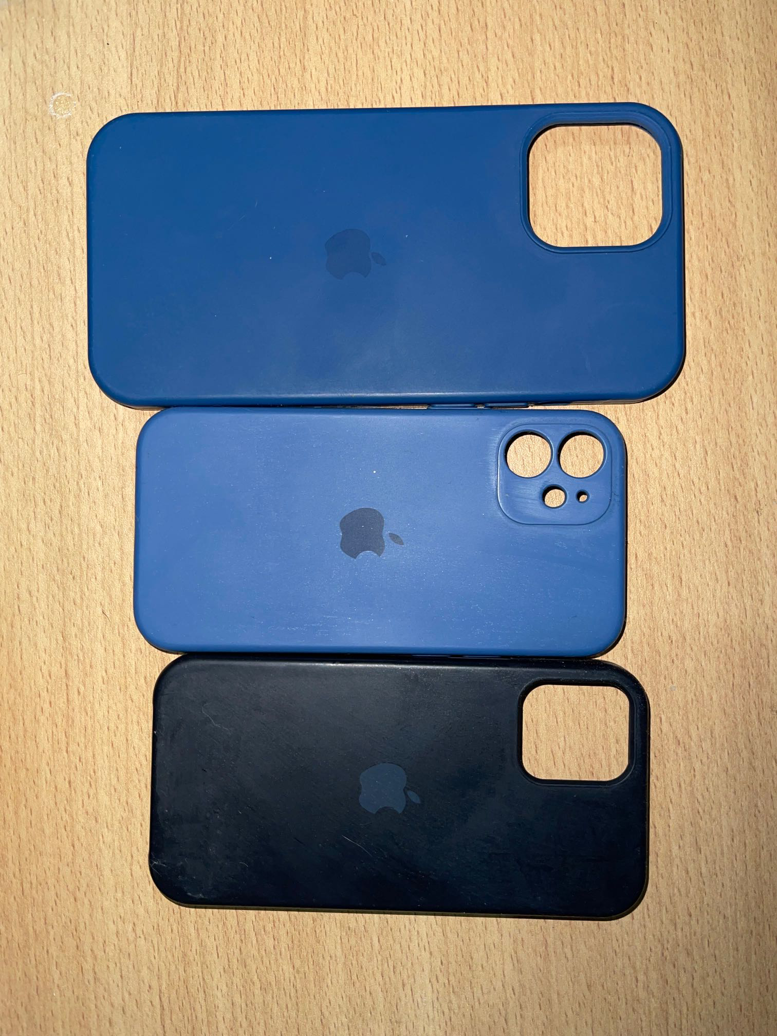 3 caches silicone à vendre