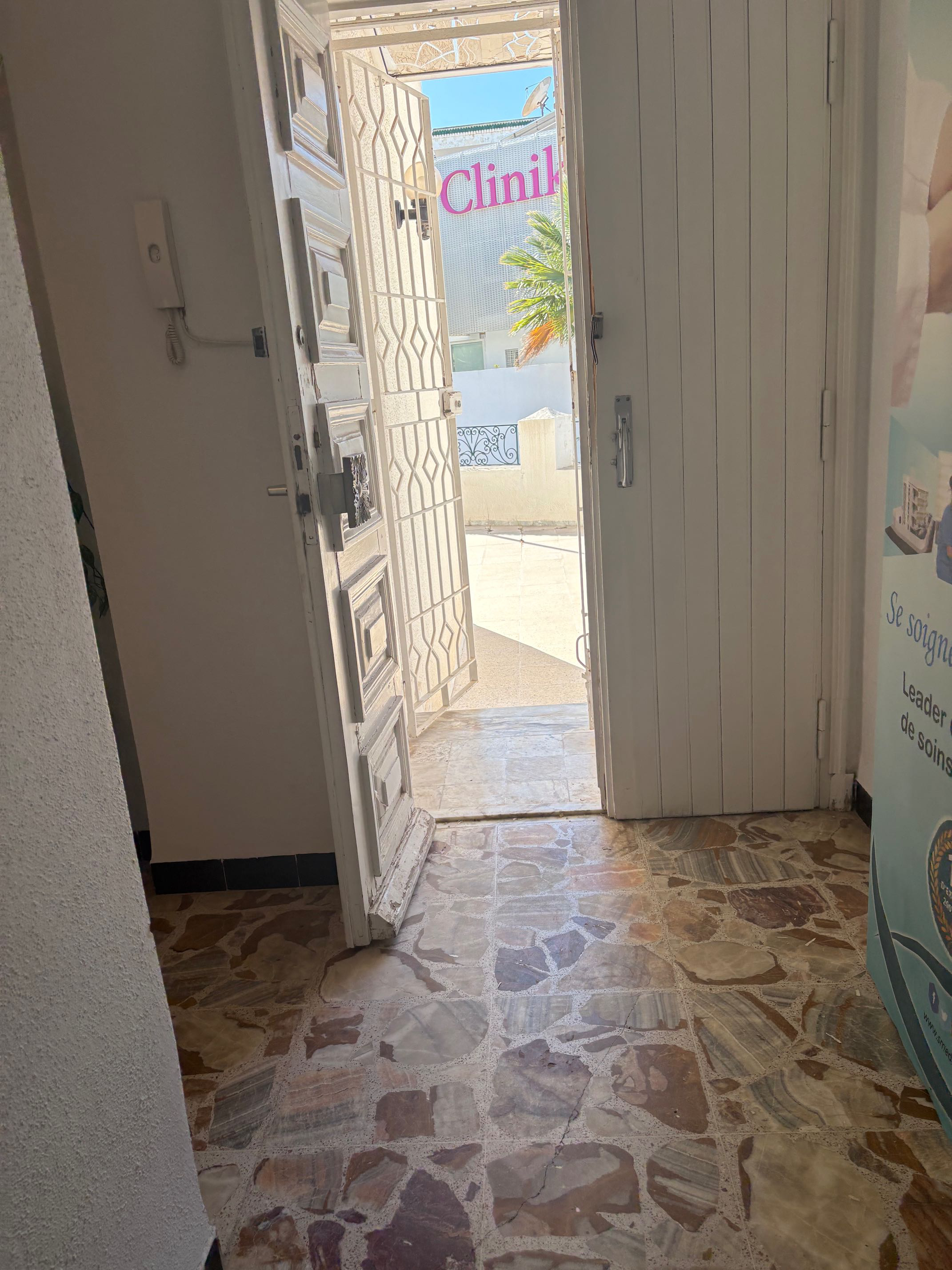 Vend villa à El Menzah6