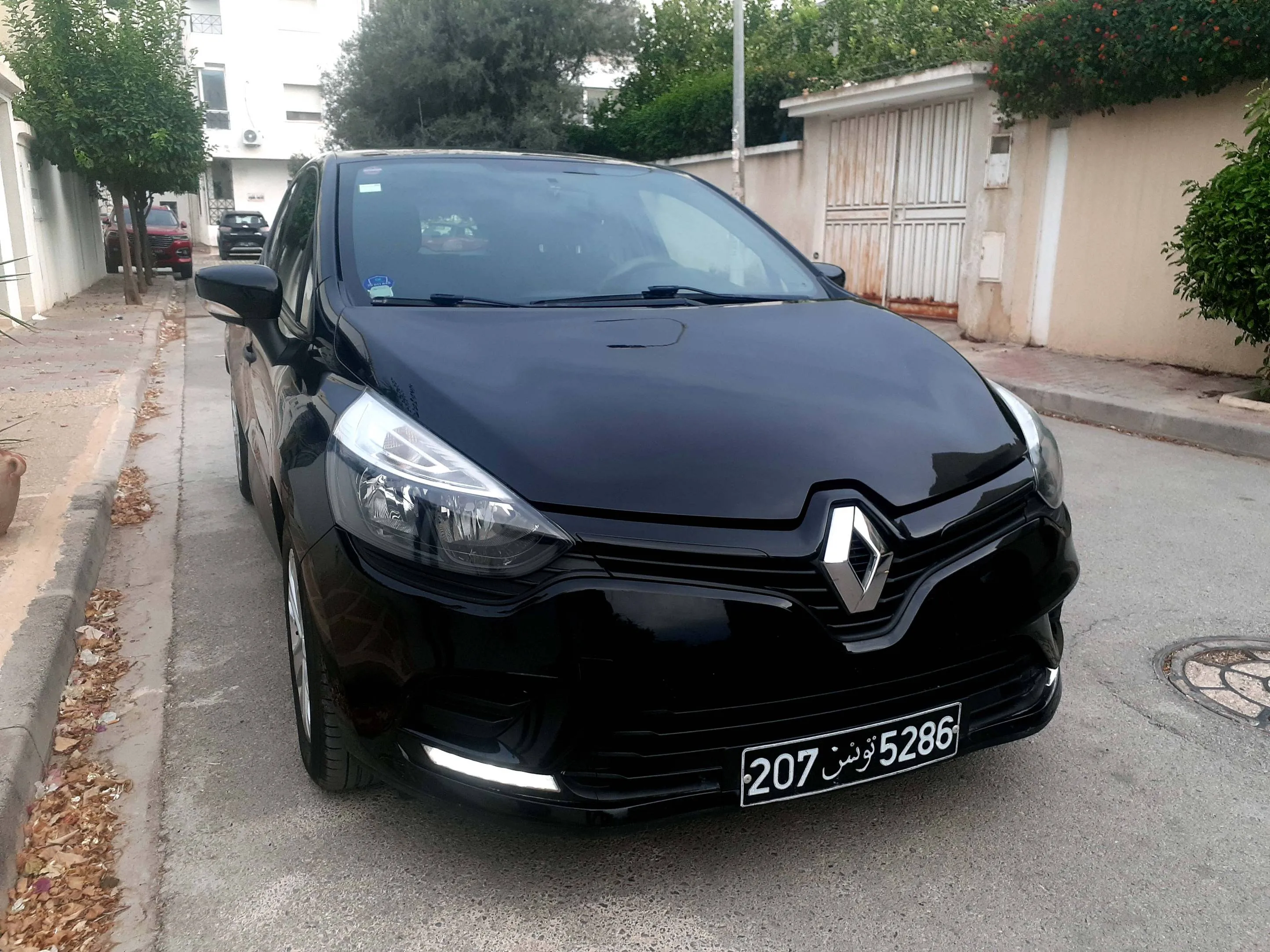 RENAULT CLIO 4 tu 207تسجيل أول