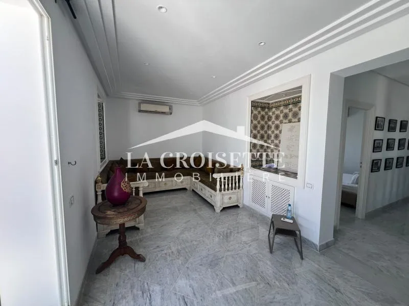 Duplex S+3 meublé à Gammarth MDL0740