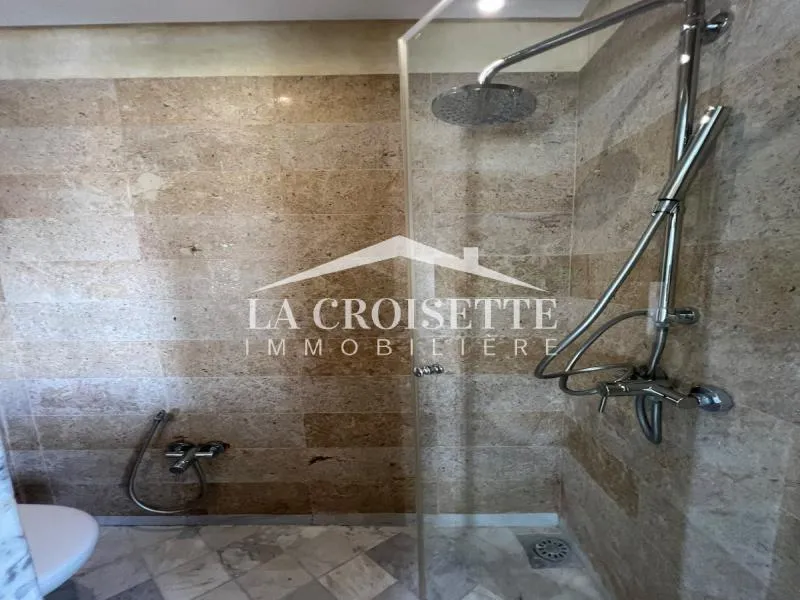 Duplex S+3 meublé à Gammarth MDL0740
