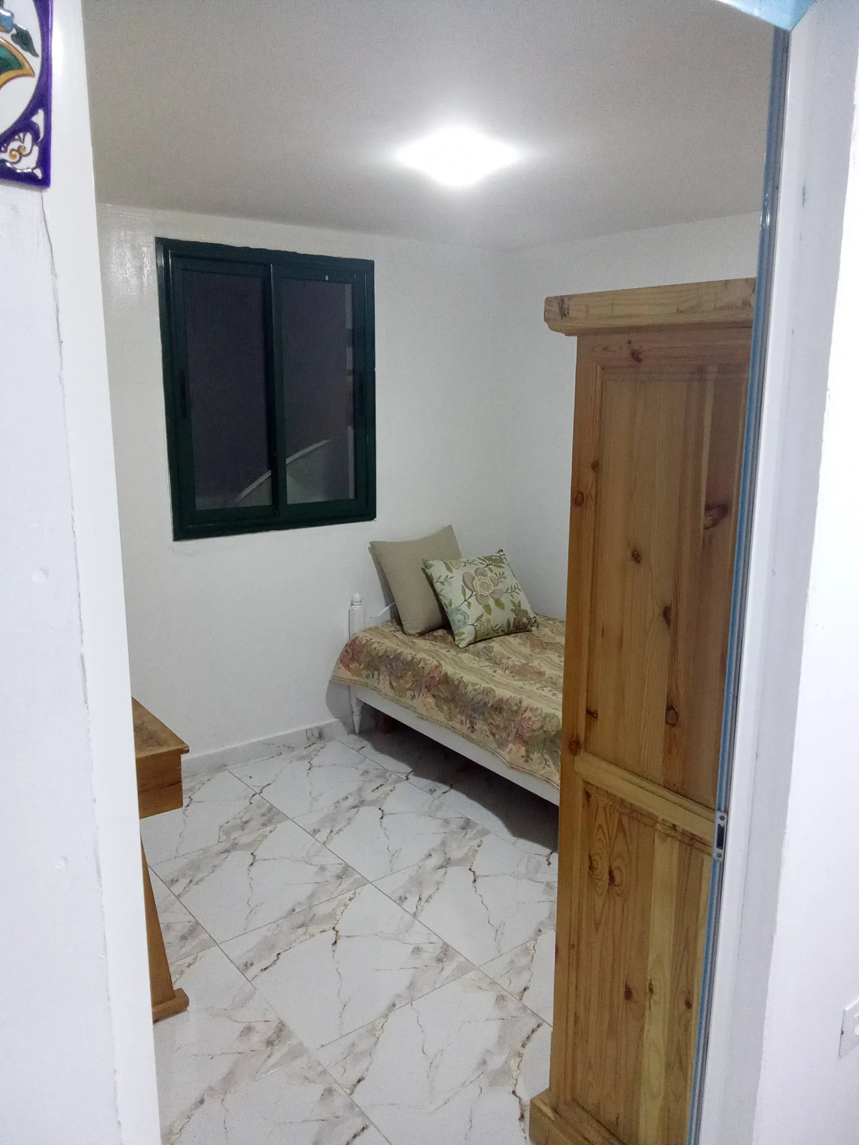 Studio S+2 Spacieux de 50m² - Quartier Calme & Chic - Proche Fac de Médecine