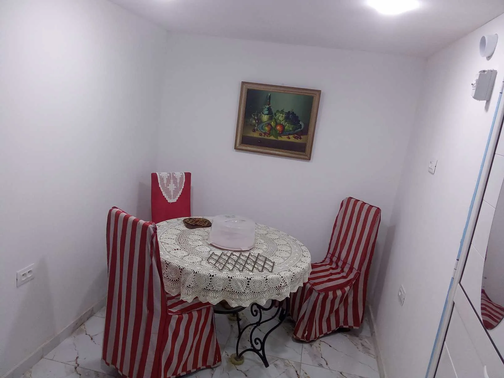 Studio S+2 Spacieux de 50m² - Quartier Calme & Chic - Proche Fac de Médecine