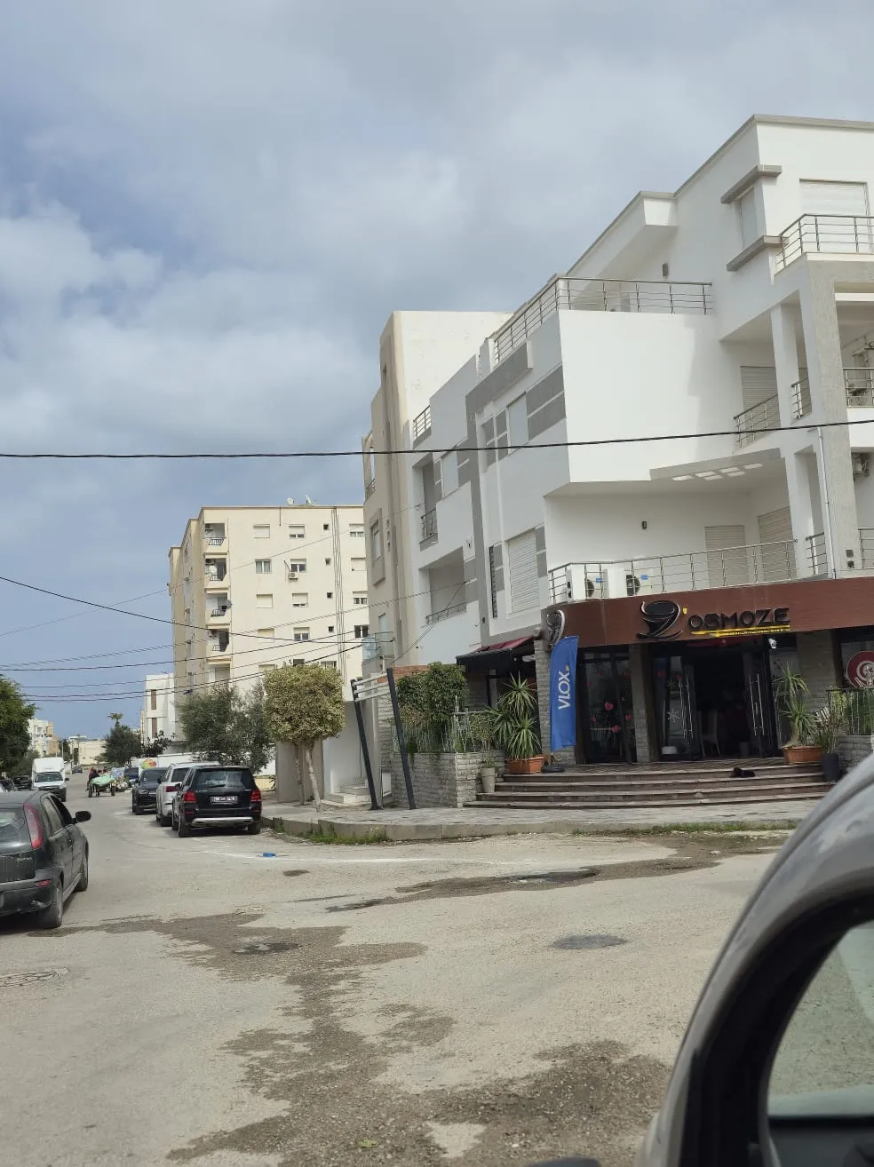 UN BEAU TERRAIN DE 740 m² A khezama_Est