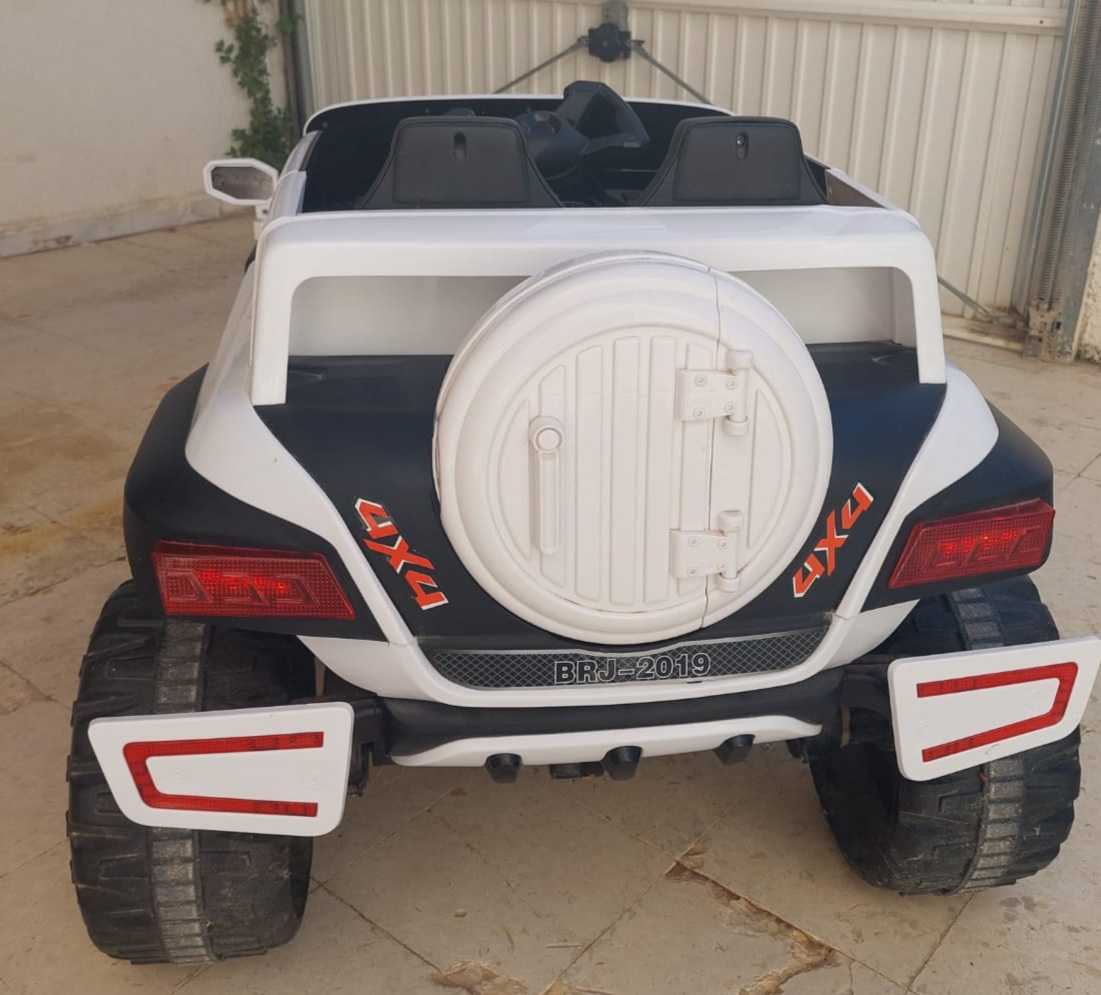 Voiture électrique pour enfant