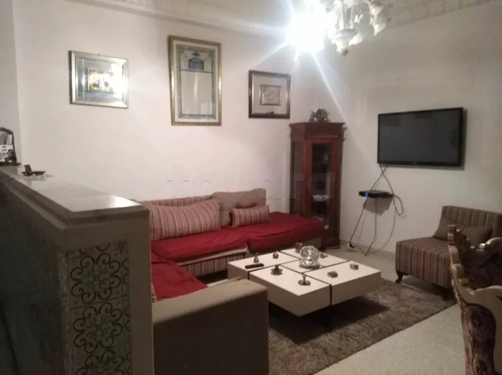 A.v vaste villa de 560 m2