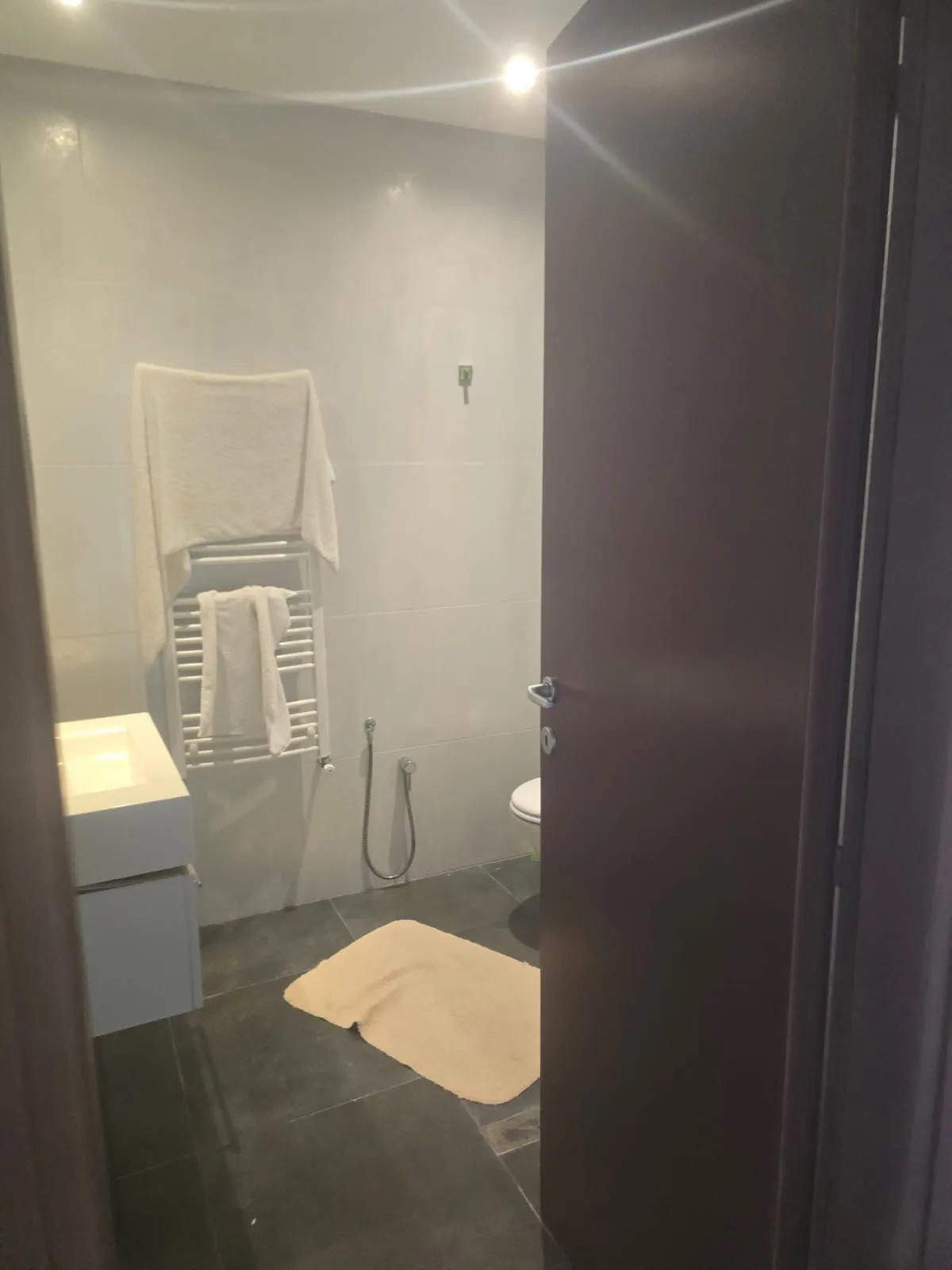 A vendre appartement luxes pied dans l’eau à chatt mariem