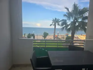 A vendre appartement luxes pied dans l’eau à chatt mariem
