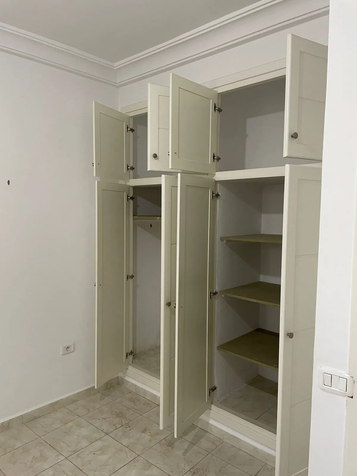 un appartement s+2 au rdc a louer situé a Bardo Rue Bayrouth