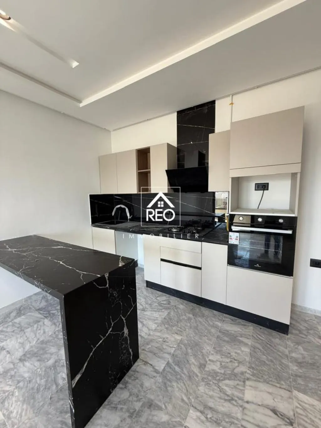 À VENDRE : Un appartement S+1 Haut standing situé à La Nouvelle Soukra ( Direct promoteur )