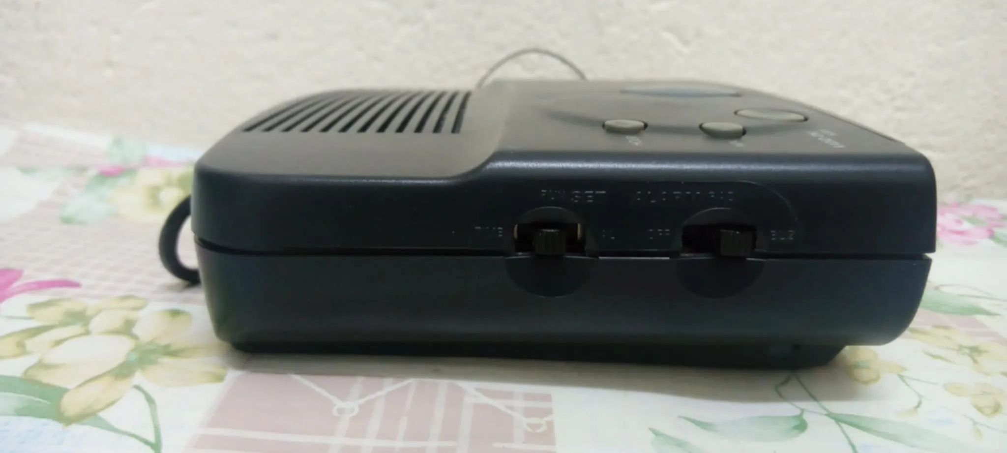 Radio réveil vintage grundig 🇲🇩