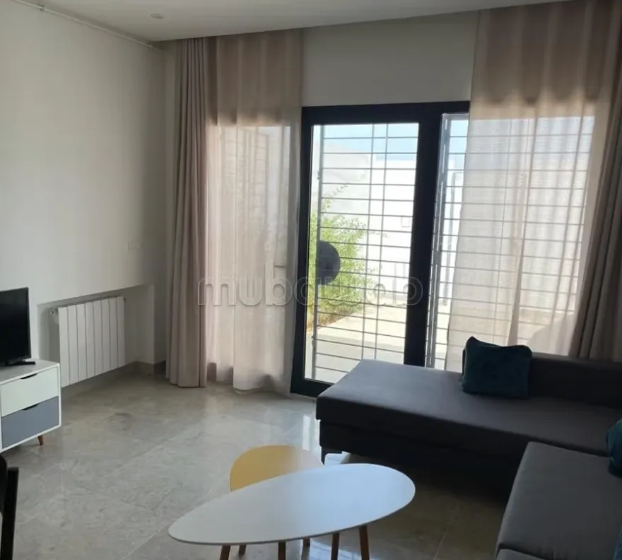 Location S1 meublé à Chotrana 1