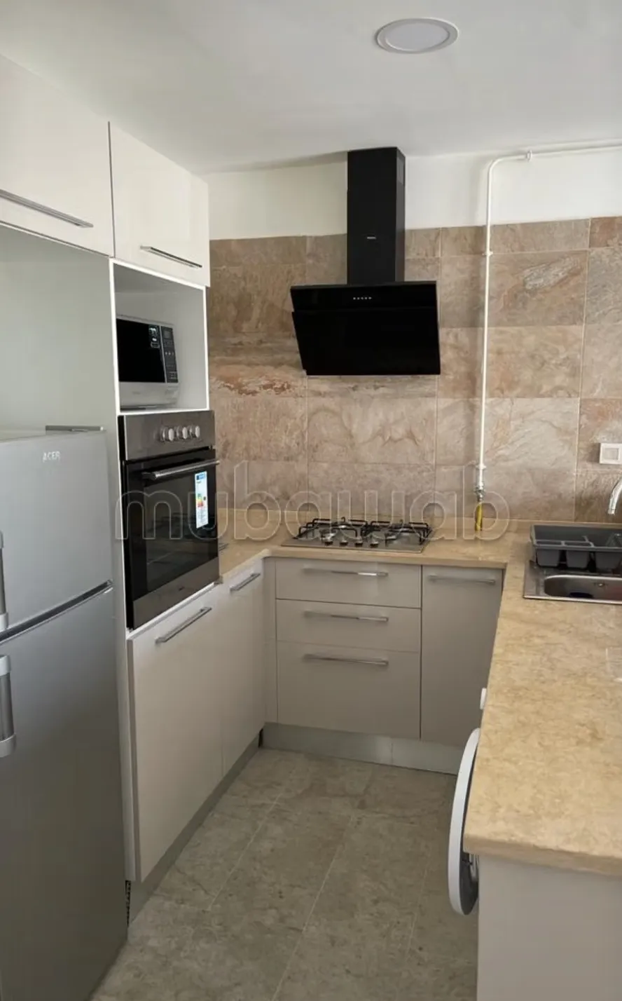 Location S1 meublé à Chotrana 1