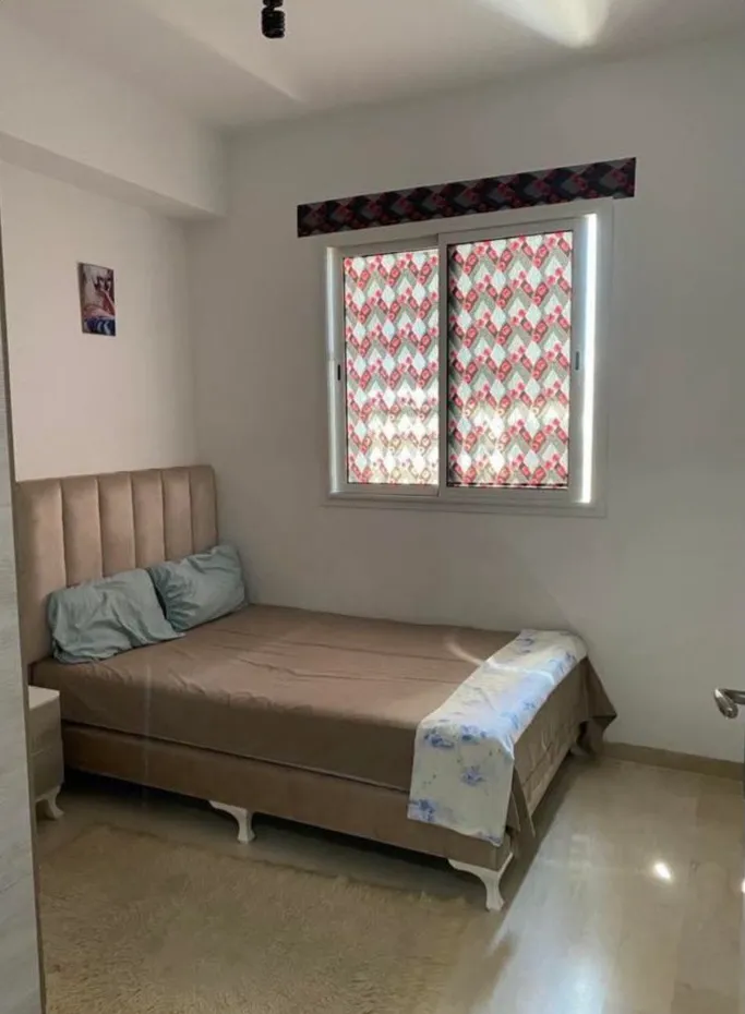 Location S1 vide à Dar Fadhal 