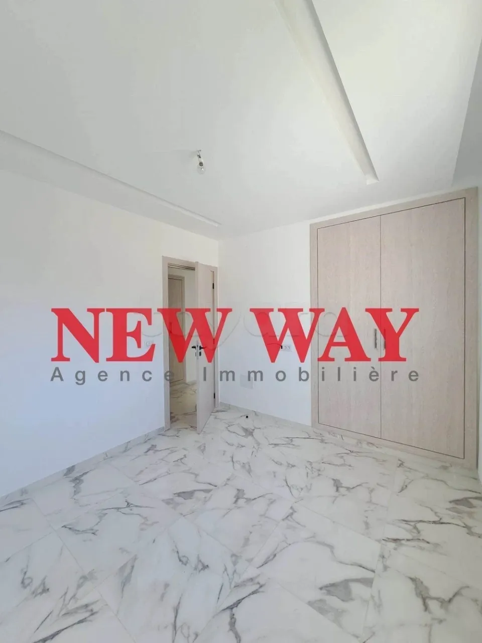 Bureau (A+3) à Sahloul 4