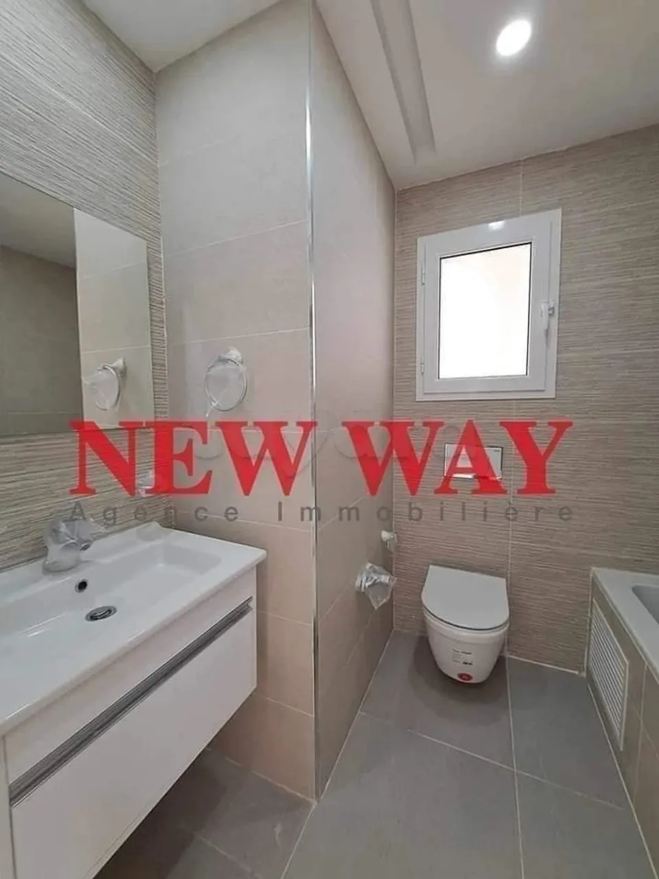 Bureau (A+3) à Sahloul 4