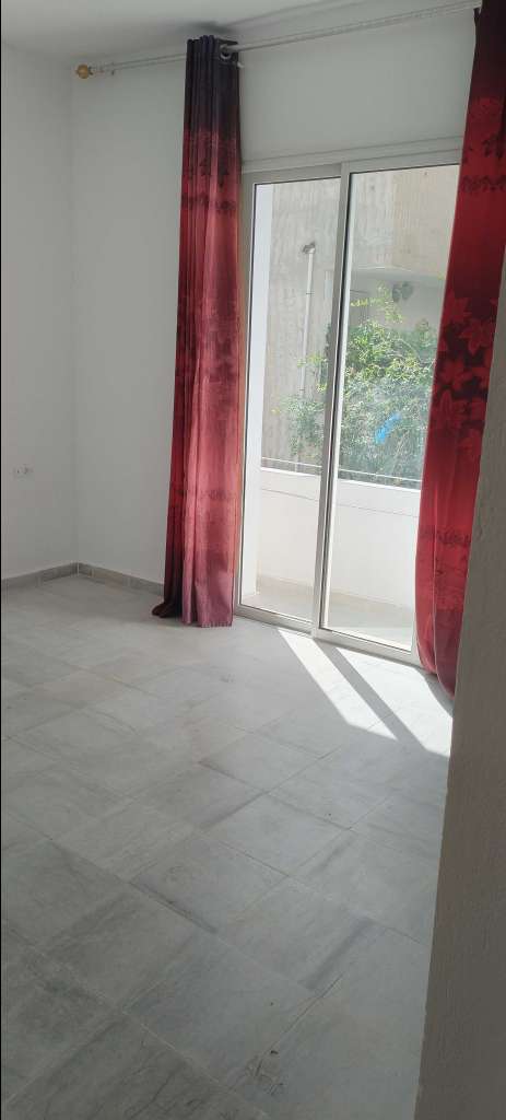 Chambre individuelle à louer à L'aouina.