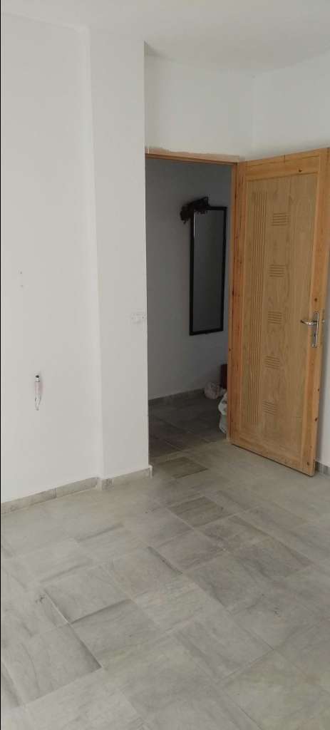 Chambre individuelle à louer à L'aouina.