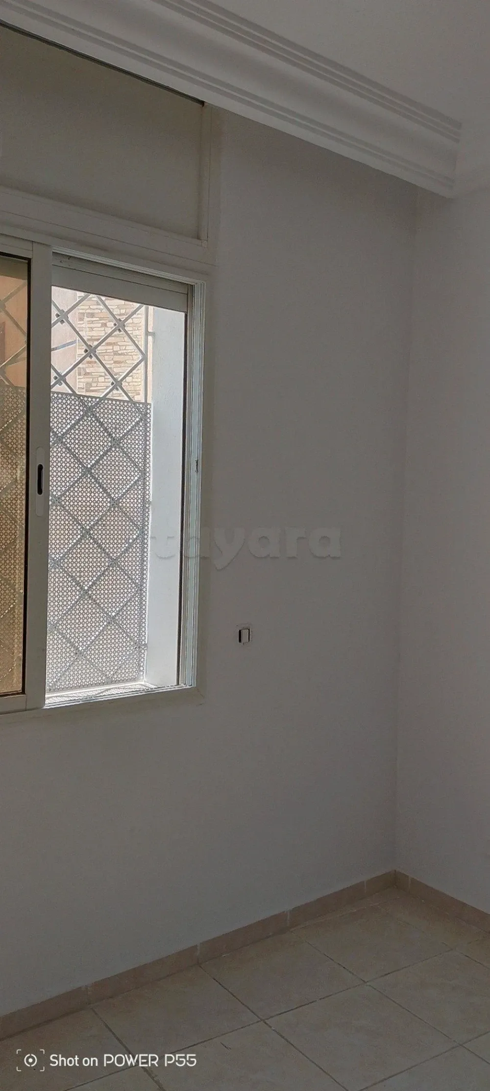 un appartement s+2 au rdc a louer situé a jardin d'el manzah 1 prés de x3(cité banafssej)