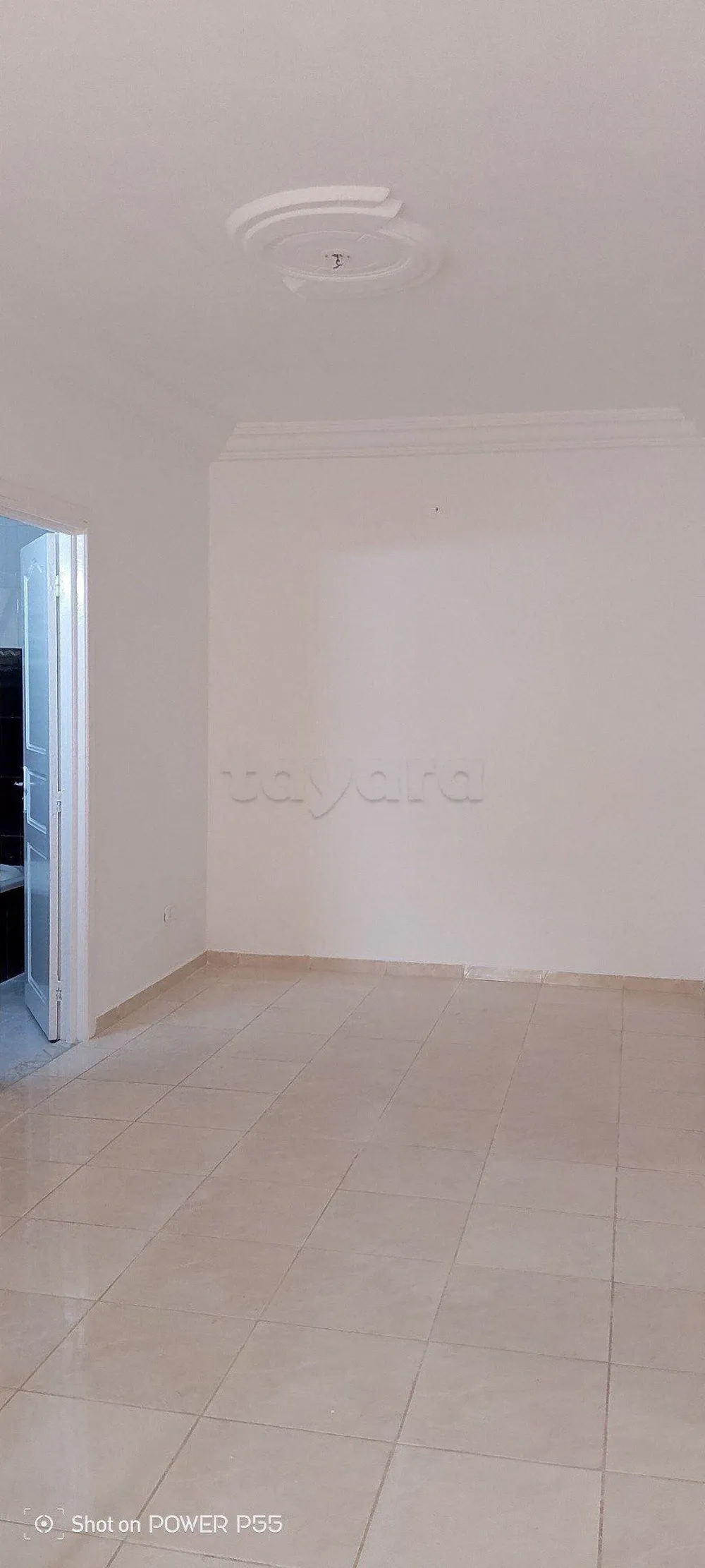 un appartement s+2 au rdc a louer situé a jardin d'el manzah 1 prés de x3(cité banafssej)