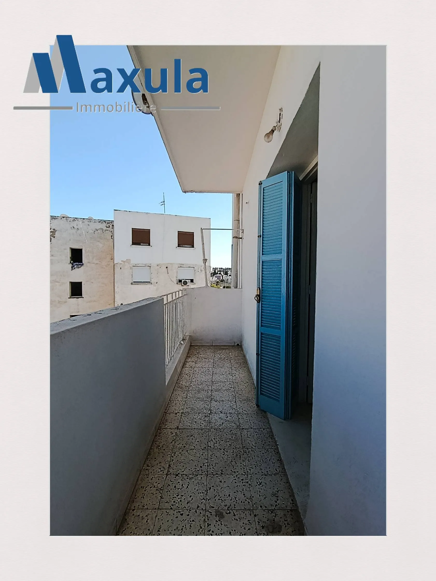 À VENDRE APPARTEMENT S+2 SANS VIS-À-VIS À RADES SNIT