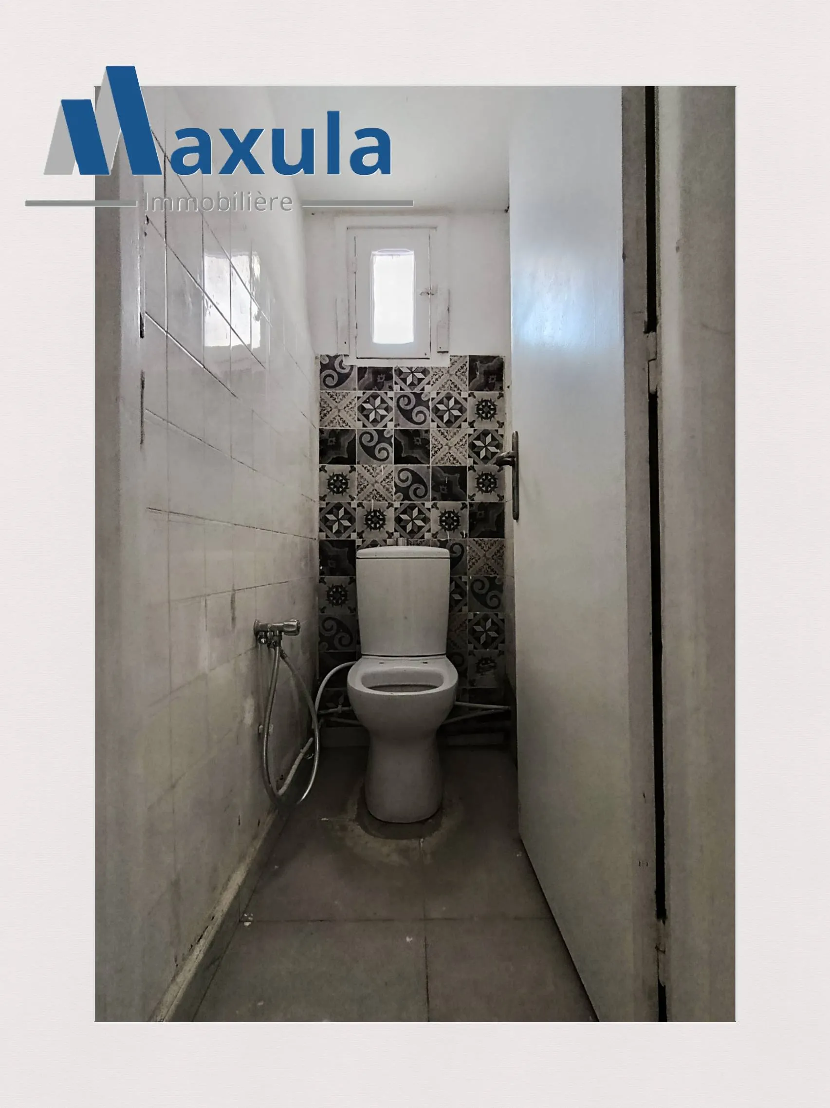 À VENDRE APPARTEMENT S+2 SANS VIS-À-VIS À RADES SNIT