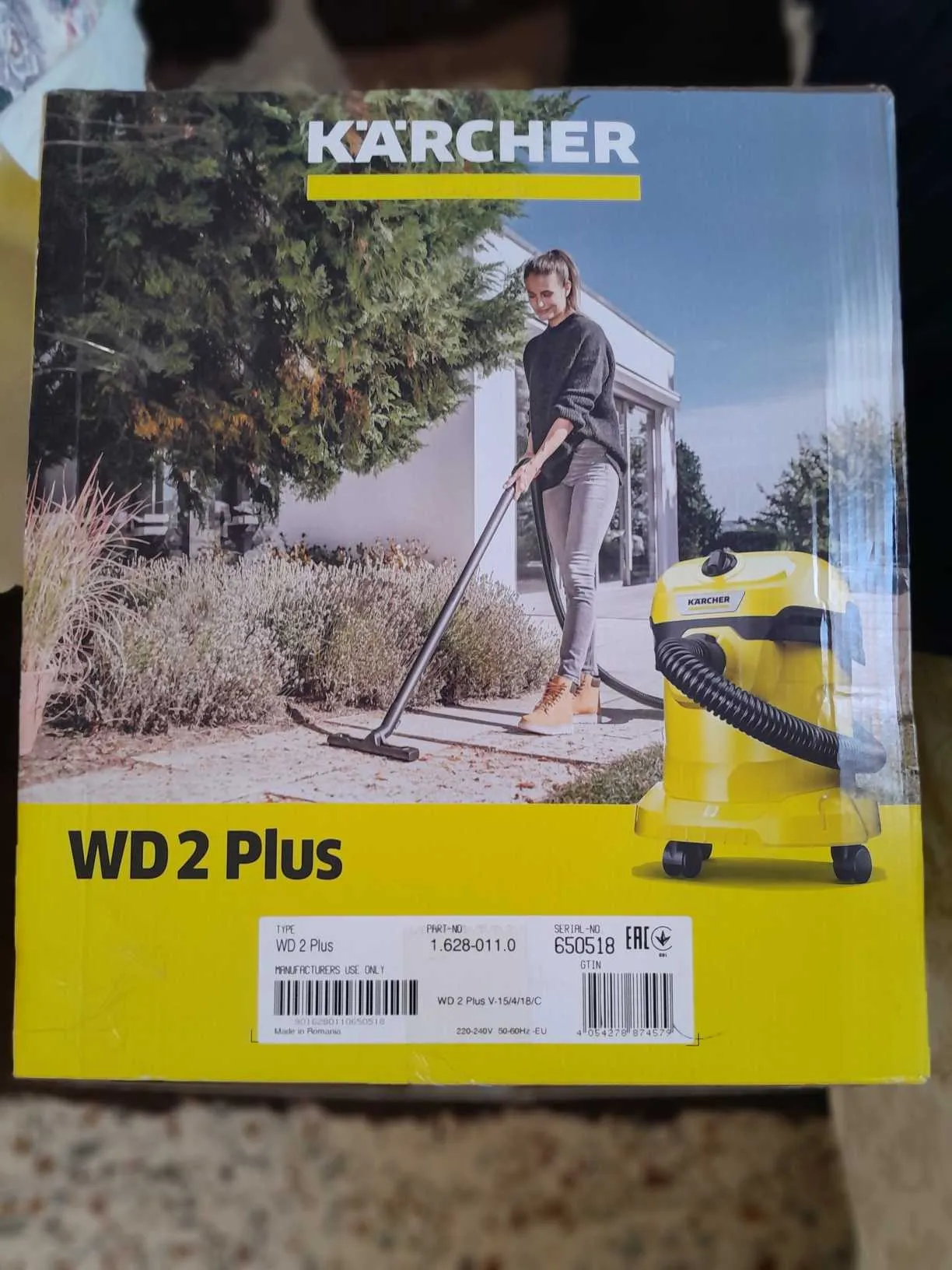 Aspirateur Karcher WD2 Plus dans l'emballage