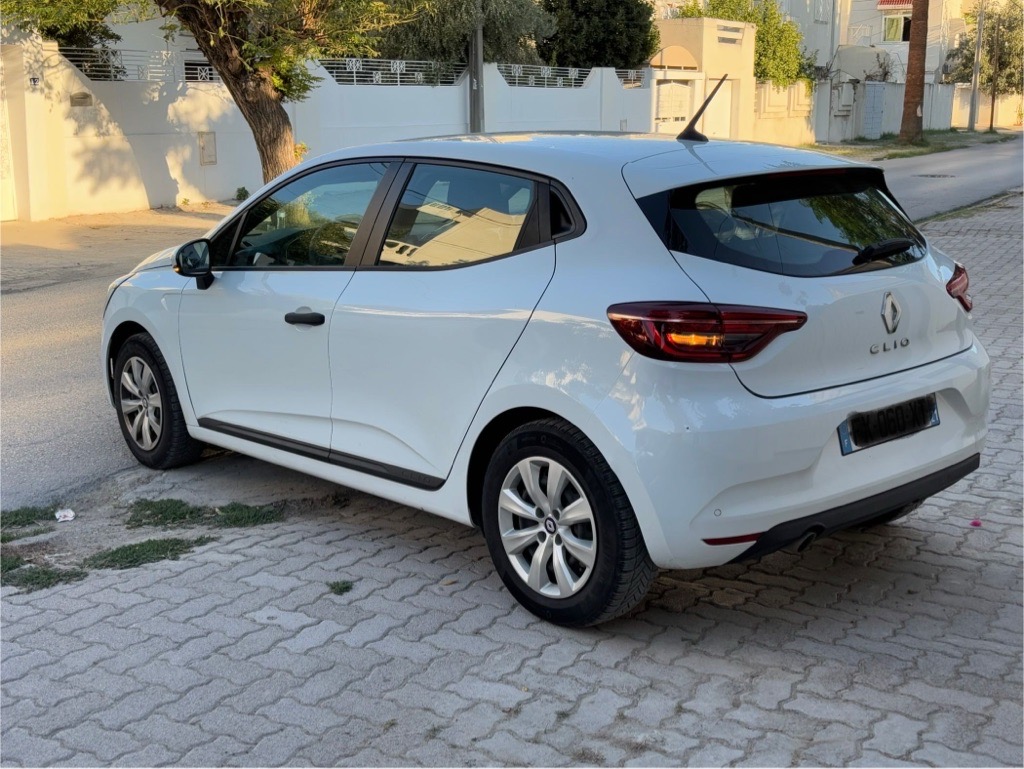 Clio 5