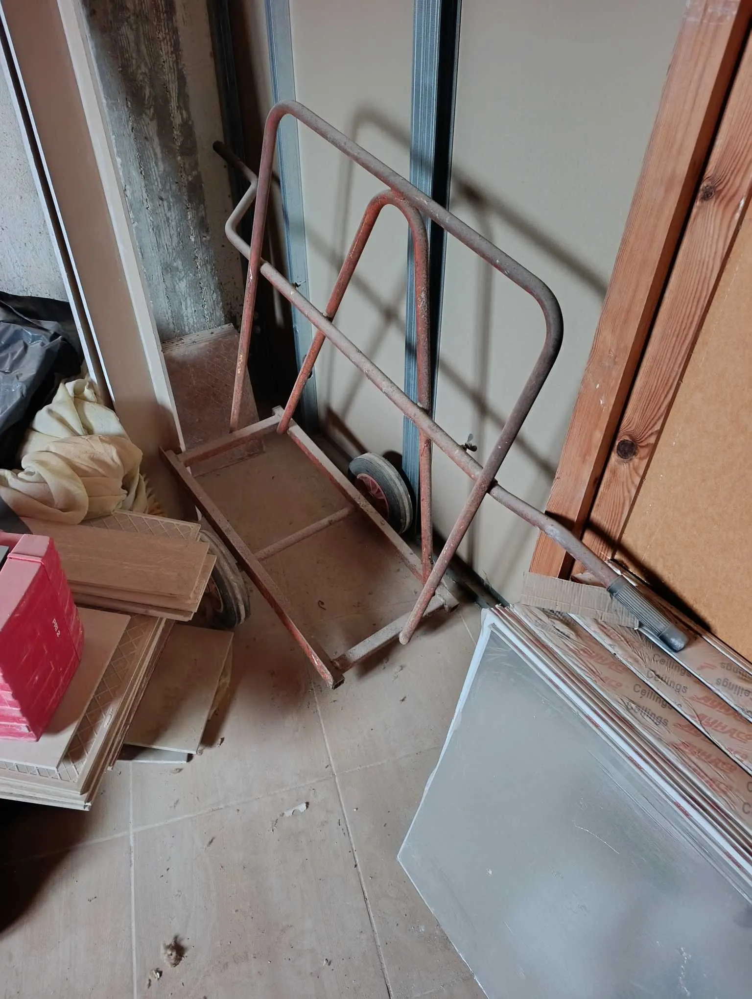 chariot pour plaque de plâtre ou bois ou autre 