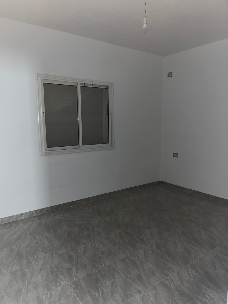 🏡 إعلان كراء منزل للـكراء منزل جديد بمساحة 100 متر مربع في الطابق الأرضي داخل عمارة هادئة. 