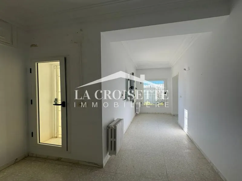 Villa s5 avec piscine à La Soukra MVL0080