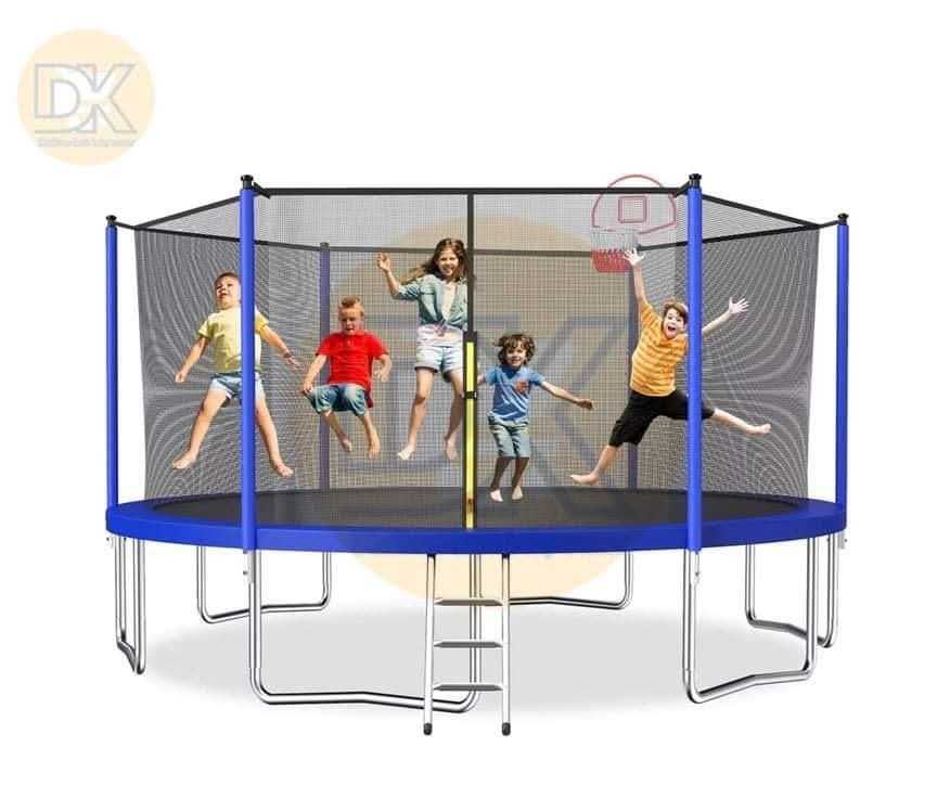 Gonflable trampoline