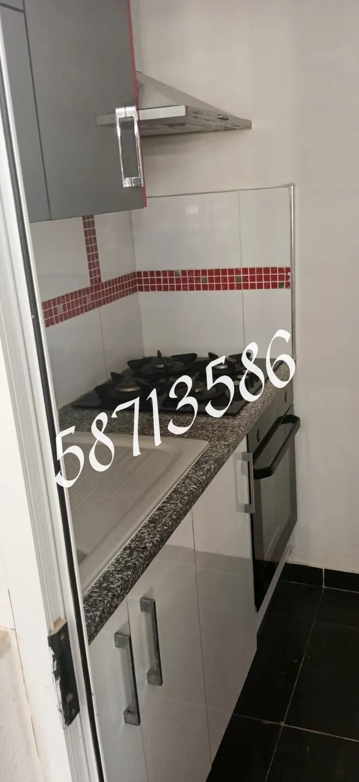 A LOUER – S+1 – CITE EL WAHAT – TEL 58713586 – FB.8242