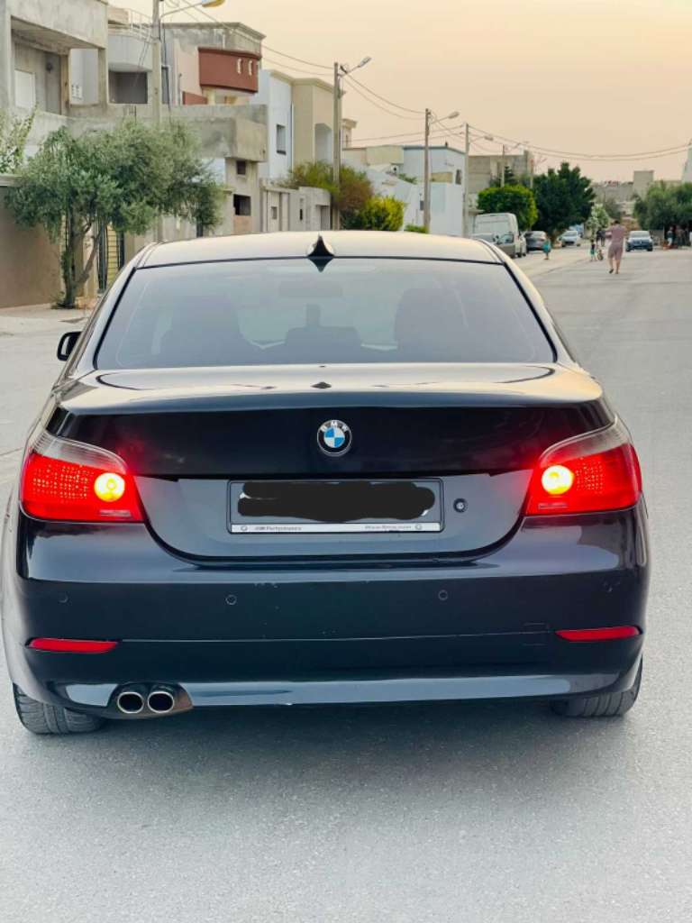 BMW E60 